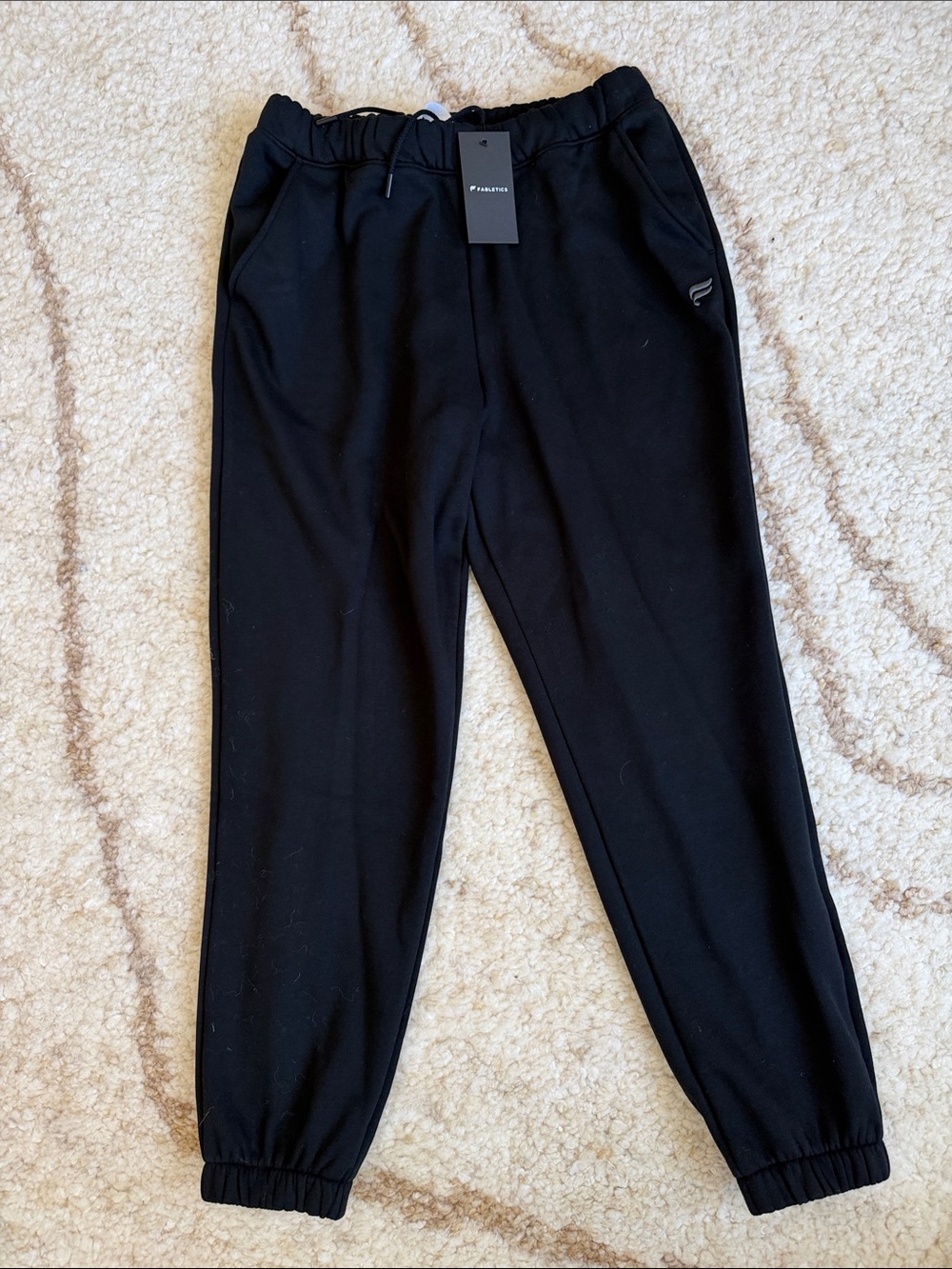Fabletics Cozy Fleece Go-To Sweatpant women’s size m NWT
